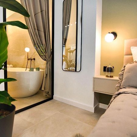 Zator Apartament Mint Wanna Spa Ngoại thất bức ảnh