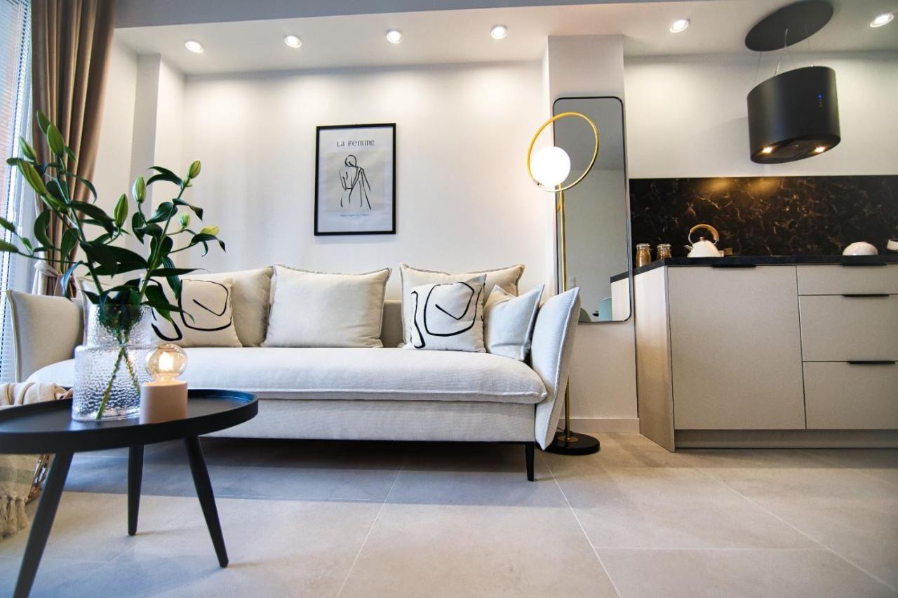 Zator Apartament Mint Wanna Spa Ngoại thất bức ảnh