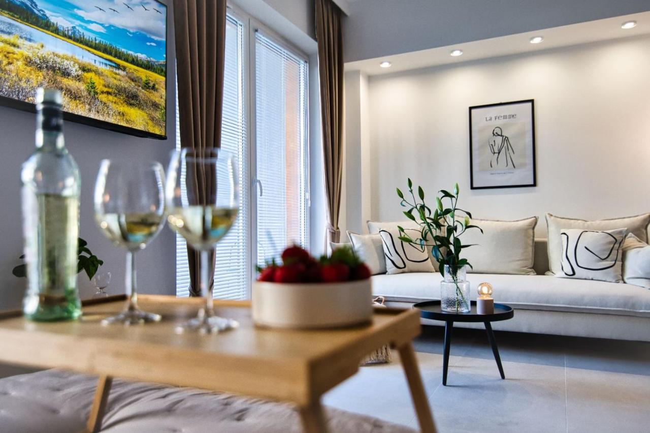 Zator Apartament Mint Wanna Spa Ngoại thất bức ảnh